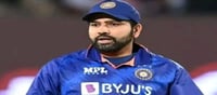 అలాంటి ప్లేయర్లను.. ఐపీఎల్ లో ఆడించొద్దు : రోహిత్